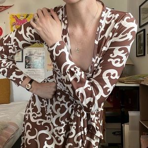 American Twist Brown and White Wrap Dress Size Small